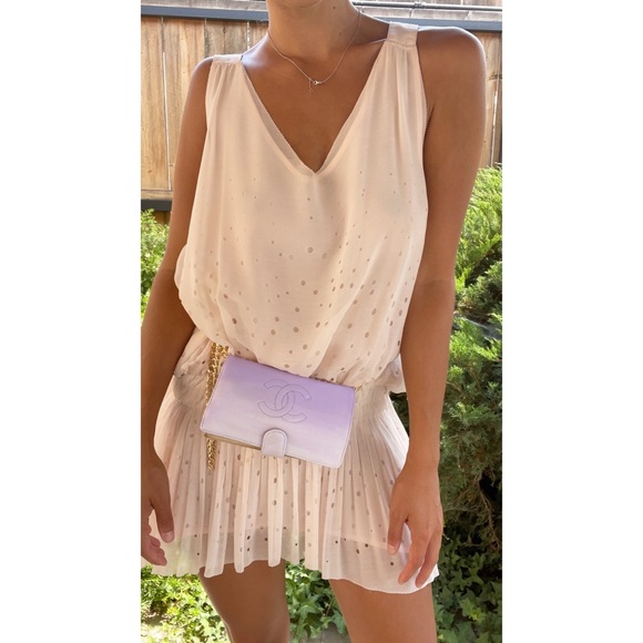 CHANEL Handbags - Chanel CC Caviar Ombré WOC